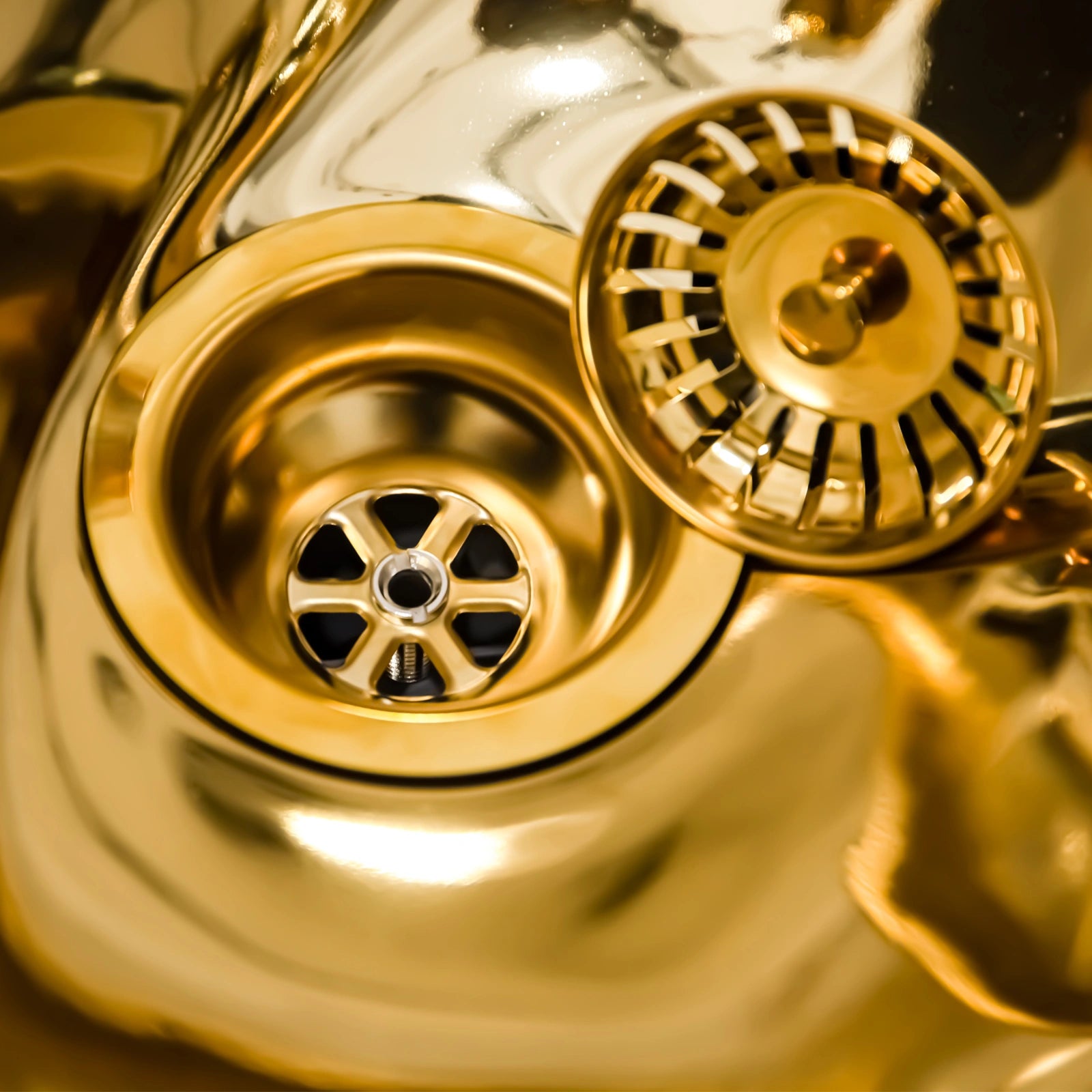 #1632 Shampoo Chair with Adjustable Neck Rest